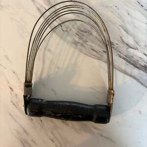 Vintage Androck Pastry Dough Blender with Black Wood Handle Made in USA